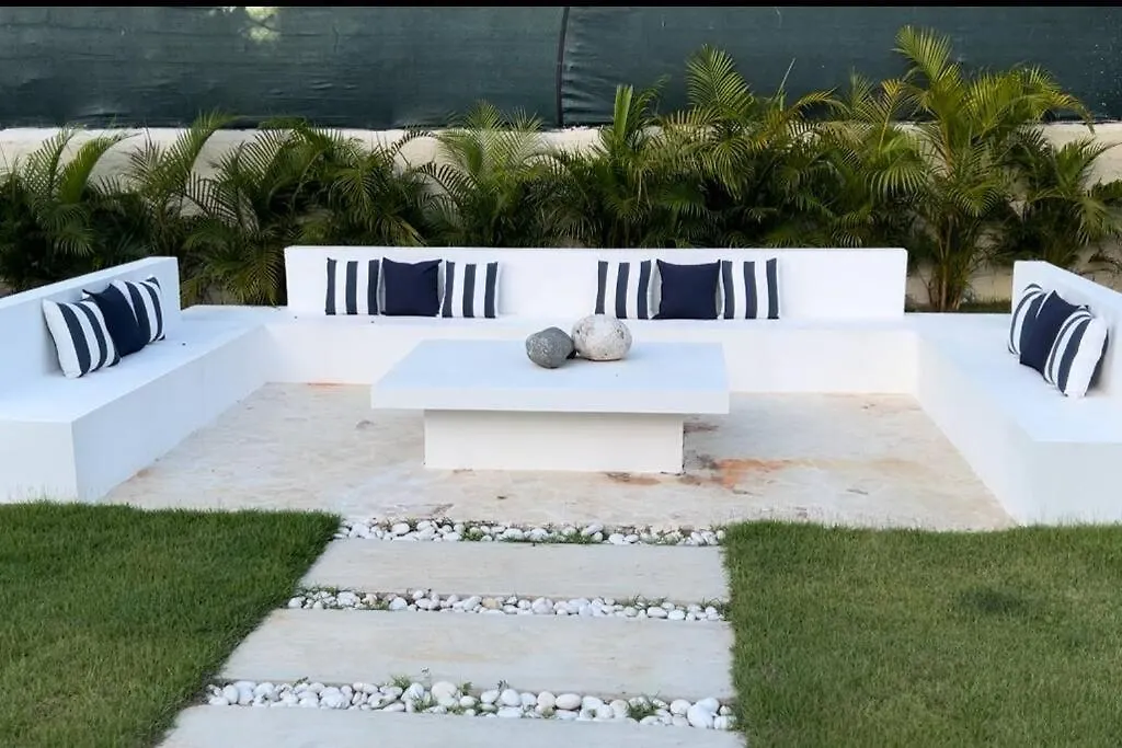 Luxury Villa With Kitchen And Housekeeping Services, Private Pool, Beach In An Exclusive Residential Area Las Terrenas