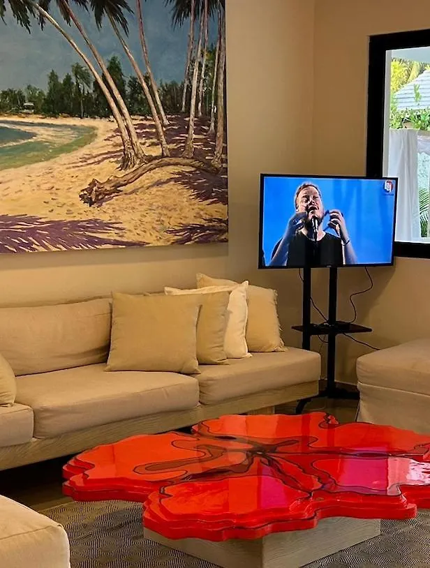 Luxury Villa With Kitchen And Housekeeping Services, Private Pool, Beach In An Exclusive Residential Area Las Terrenas