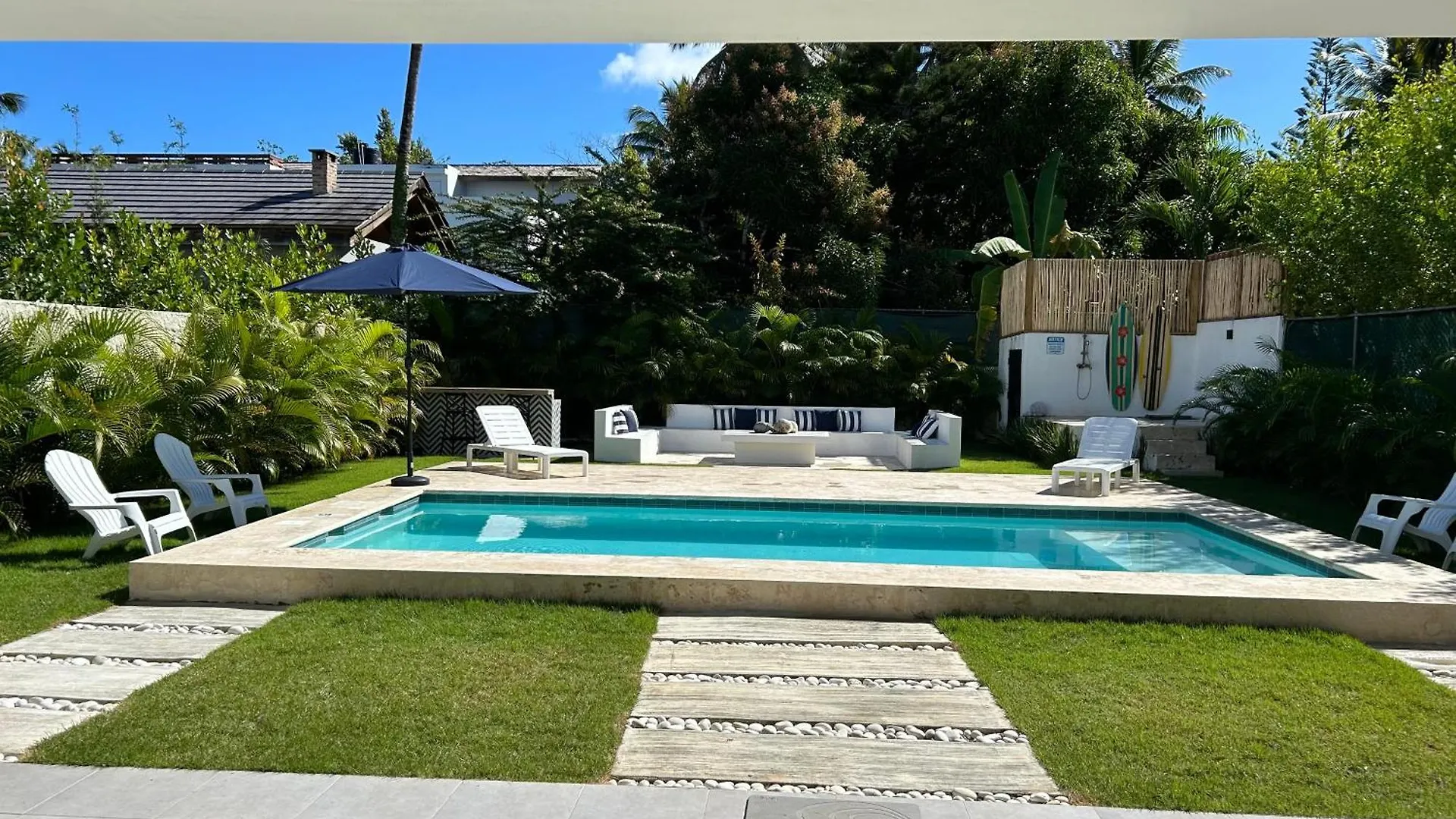 Luxury Villa With Kitchen And Housekeeping Services, Private Pool, Beach In An Exclusive Residential Area Las Terrenas